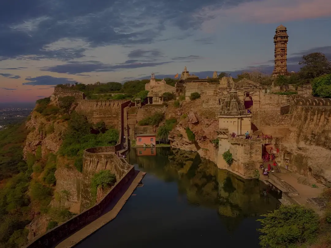 Udaipur to Chittorgarh Cab and Taxi Service